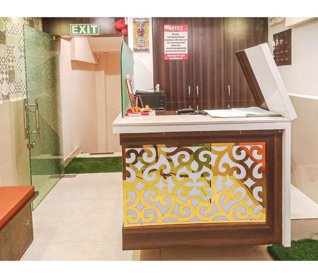 Gurukripa Nx Lodging By Wb Inn Тане Екстериор снимка